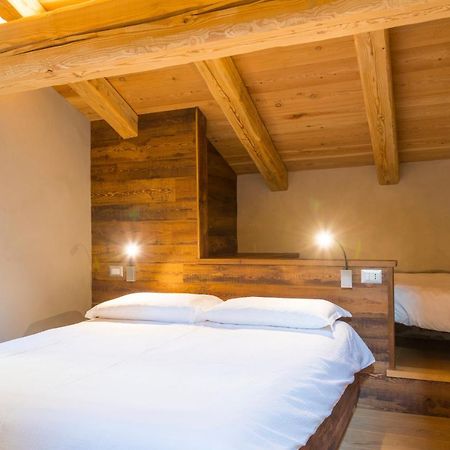 La Placette - Albergo Diffuso E Trattoria Usseaux Екстериор снимка